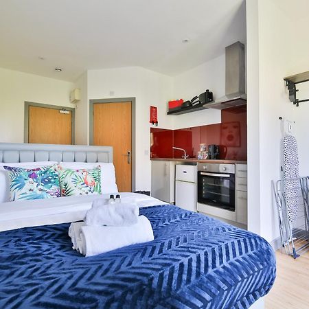 Princess Lofts City Centre Studios With Nespresso Coffee Machines & New Fast Wifi By Stayright Swansea Exterior photo