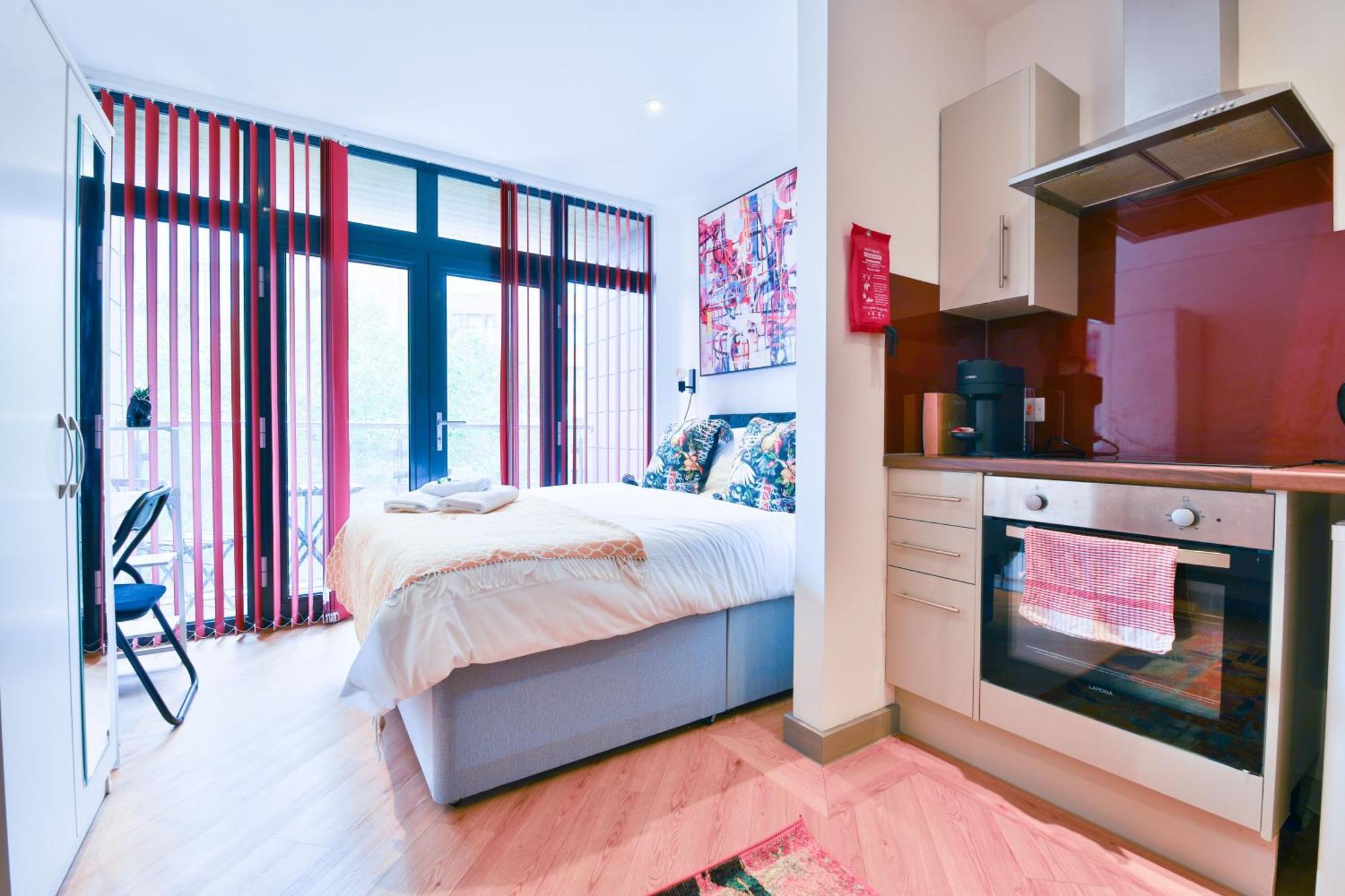 Princess Lofts City Centre Studios With Nespresso Coffee Machines & New Fast Wifi By Stayright Swansea Exterior photo